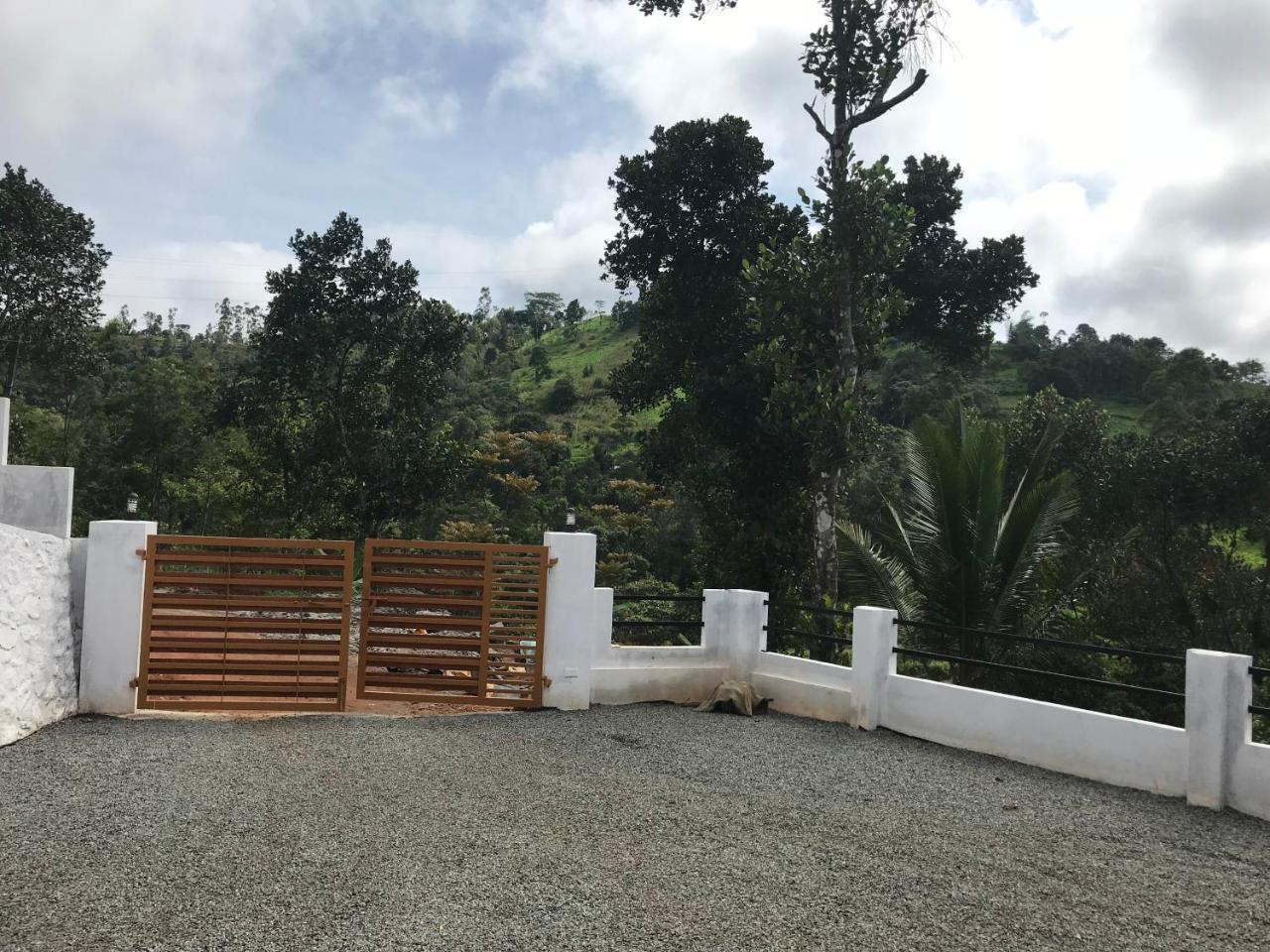 Friends Valley Home Stay Kattappana Exterior photo